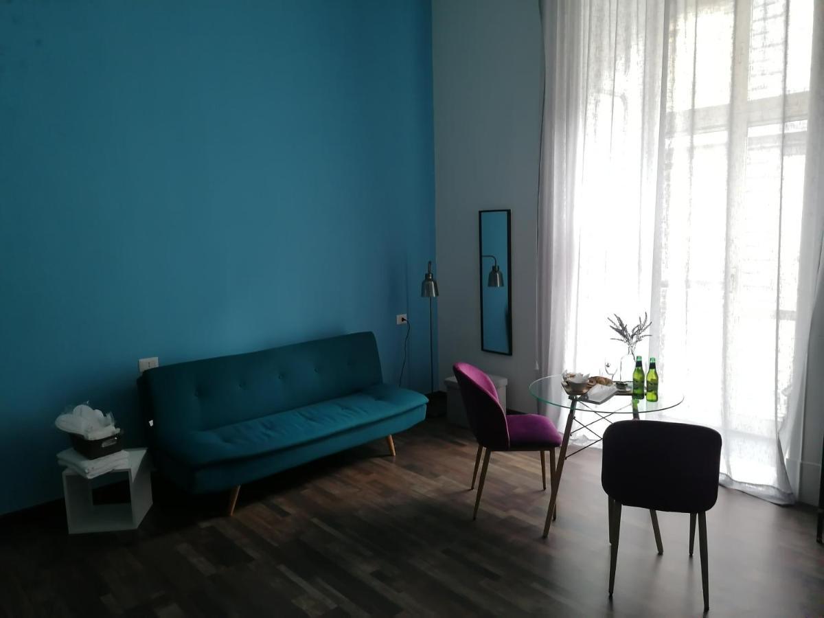 B&B Una Finestra Sul Duomo Naples Exterior photo